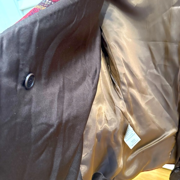 BCBGMAXAZRIA Luxury petite blazer in XS, Maroon plaid coat. Double lined. - Picture 4 of 7